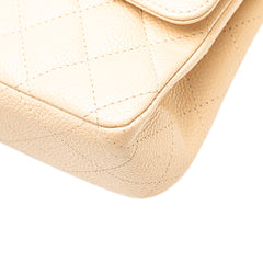 Medium Classic Caviar Double Flap