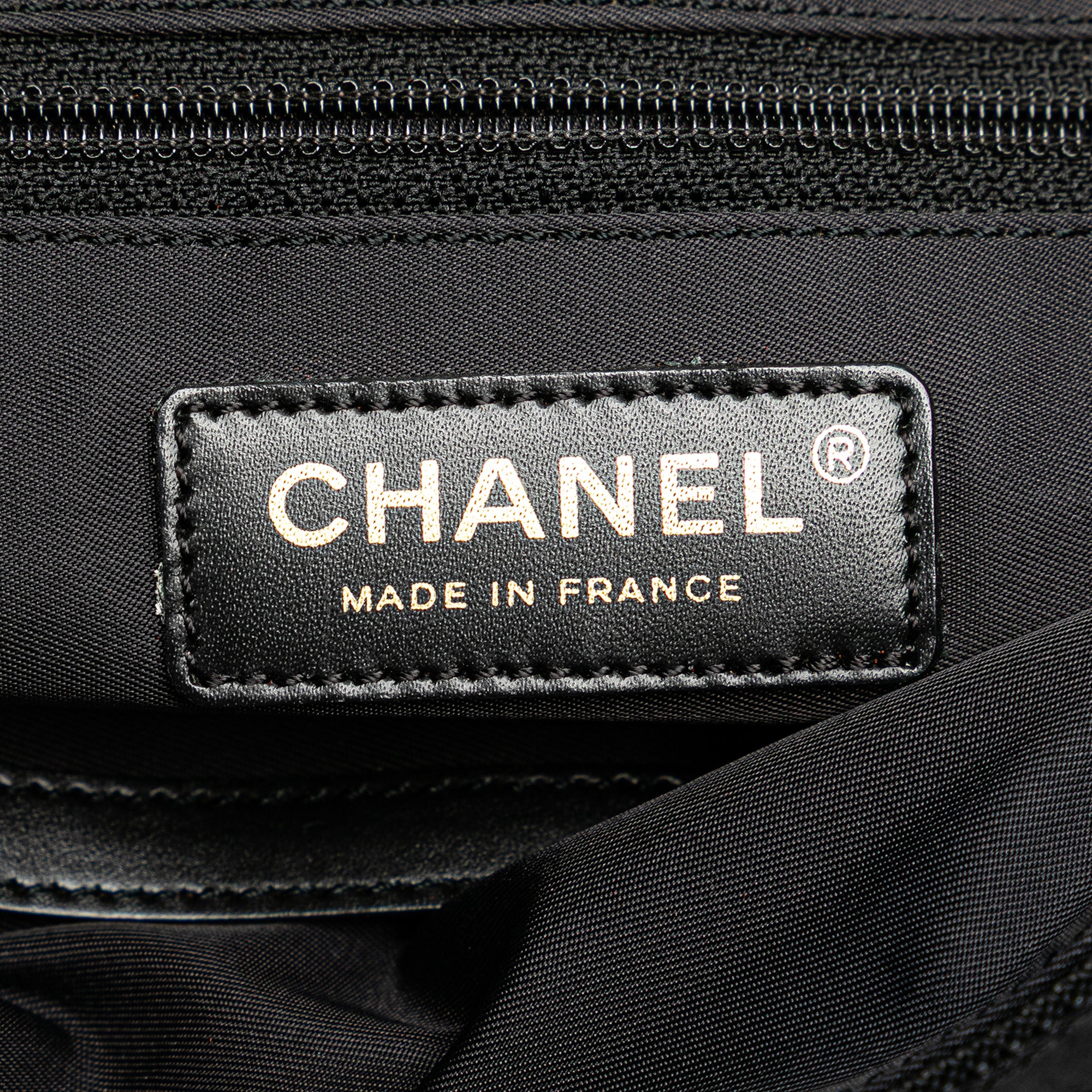 New Travel Line Nylon Tote