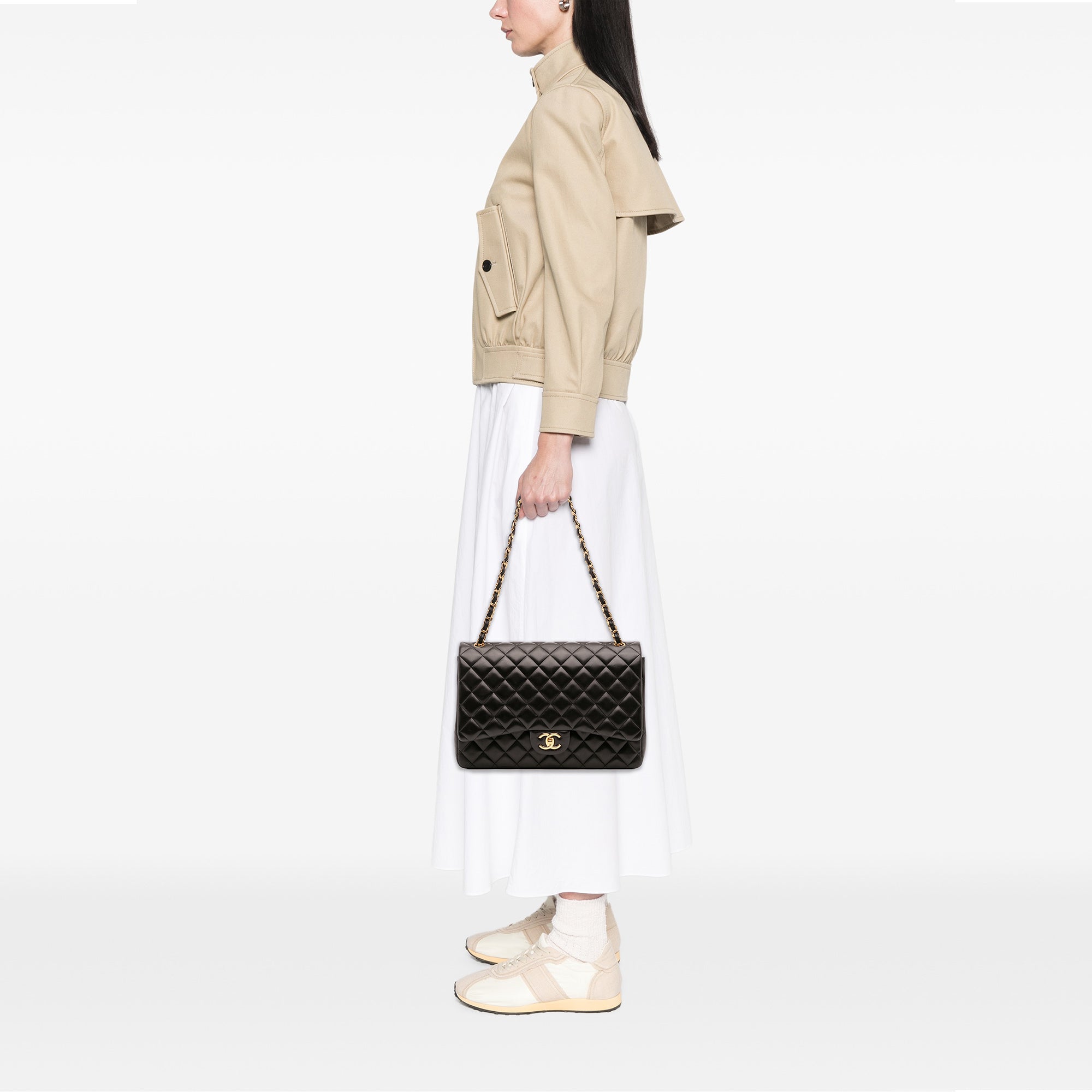 Maxi Classic Lambskin Double Flap
