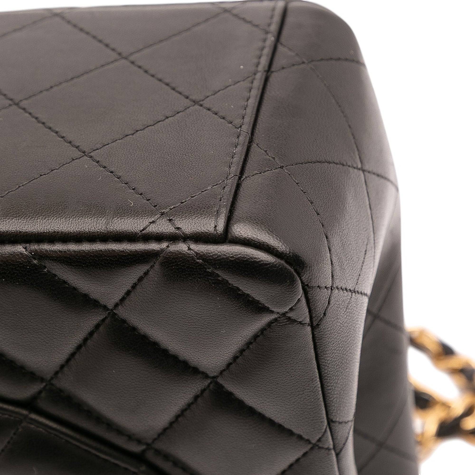 Maxi Classic Lambskin Double Flap