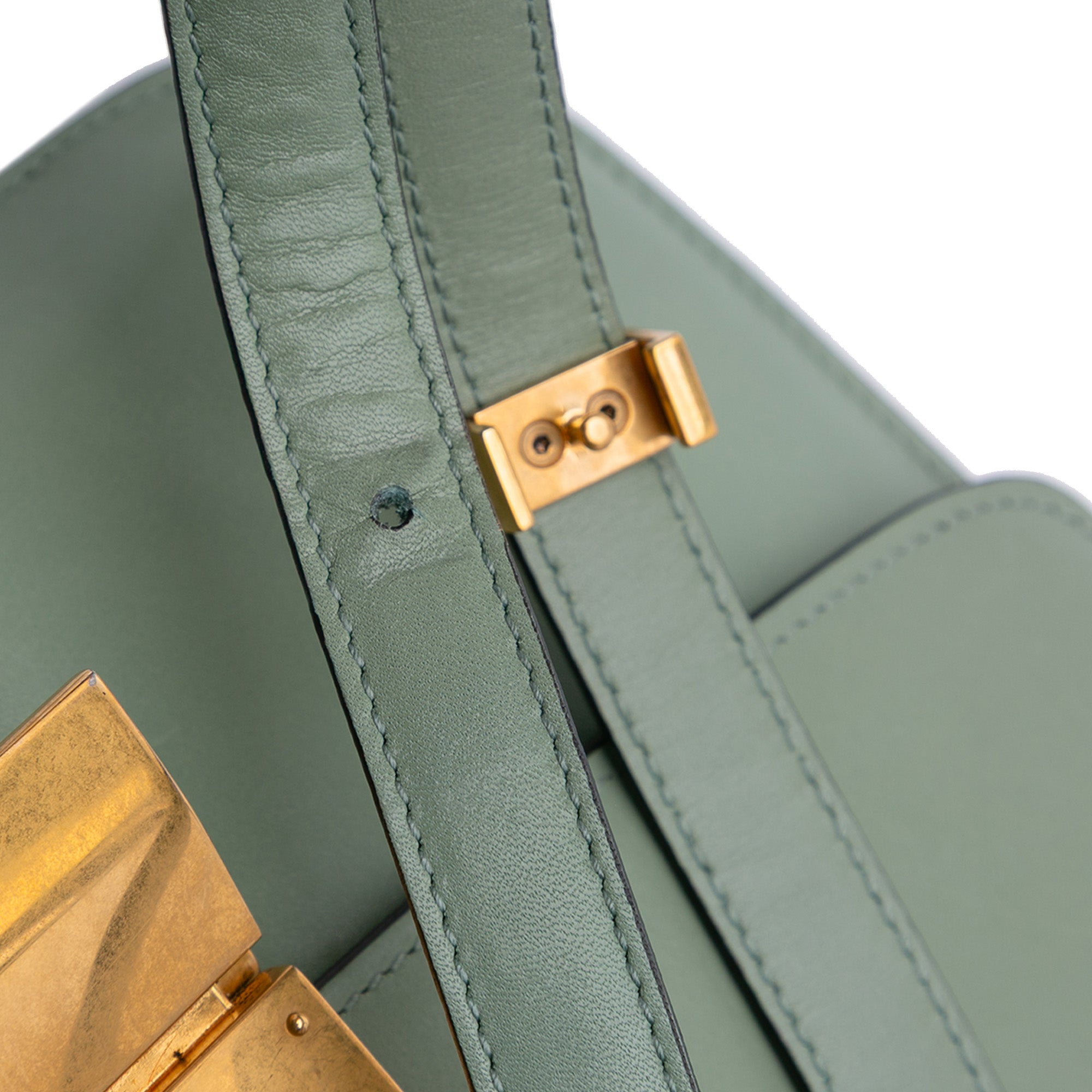 Medium Calfskin Classic Box