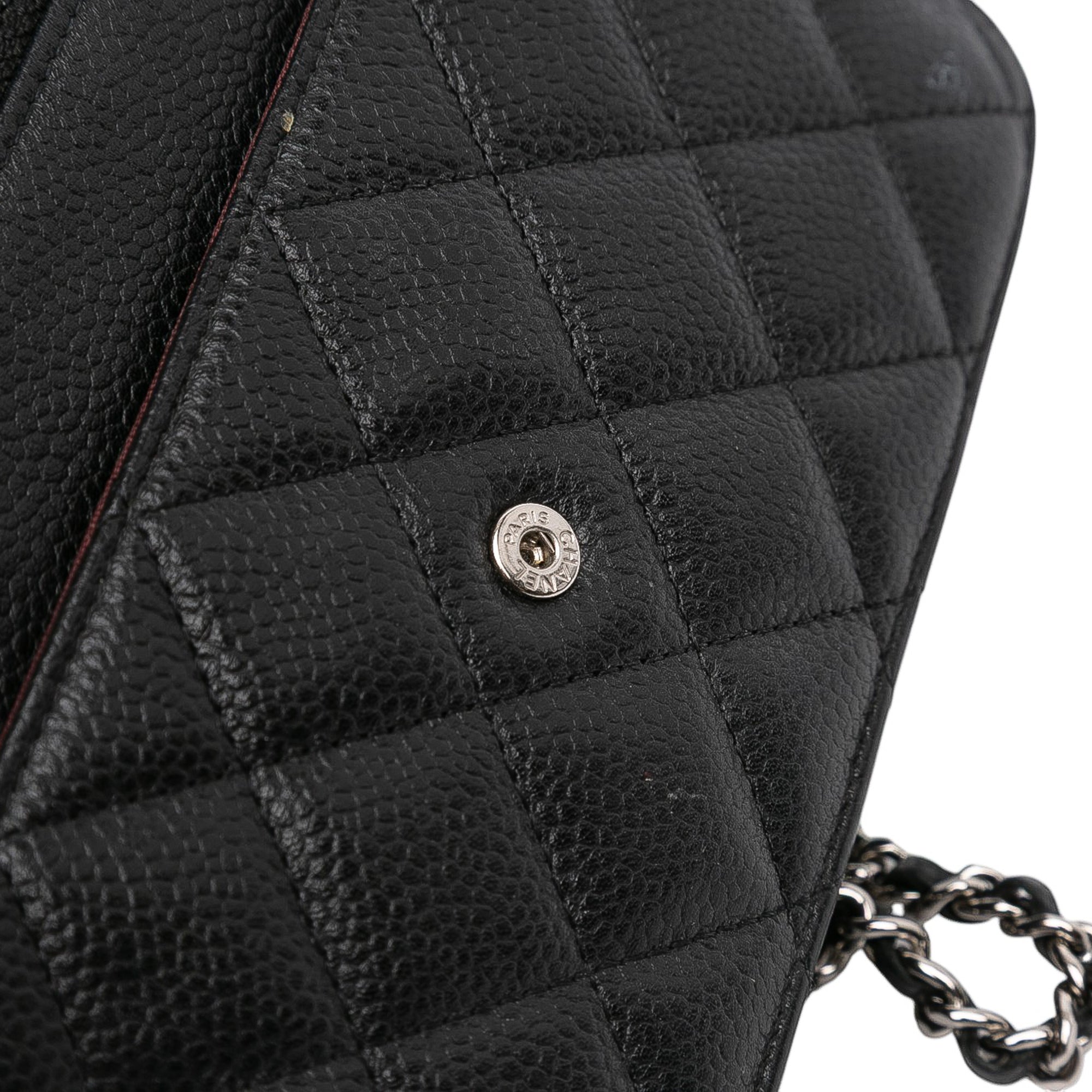 CC Quilted Caviar Wallet on Chain