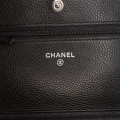 CC Quilted Caviar Wallet on Chain