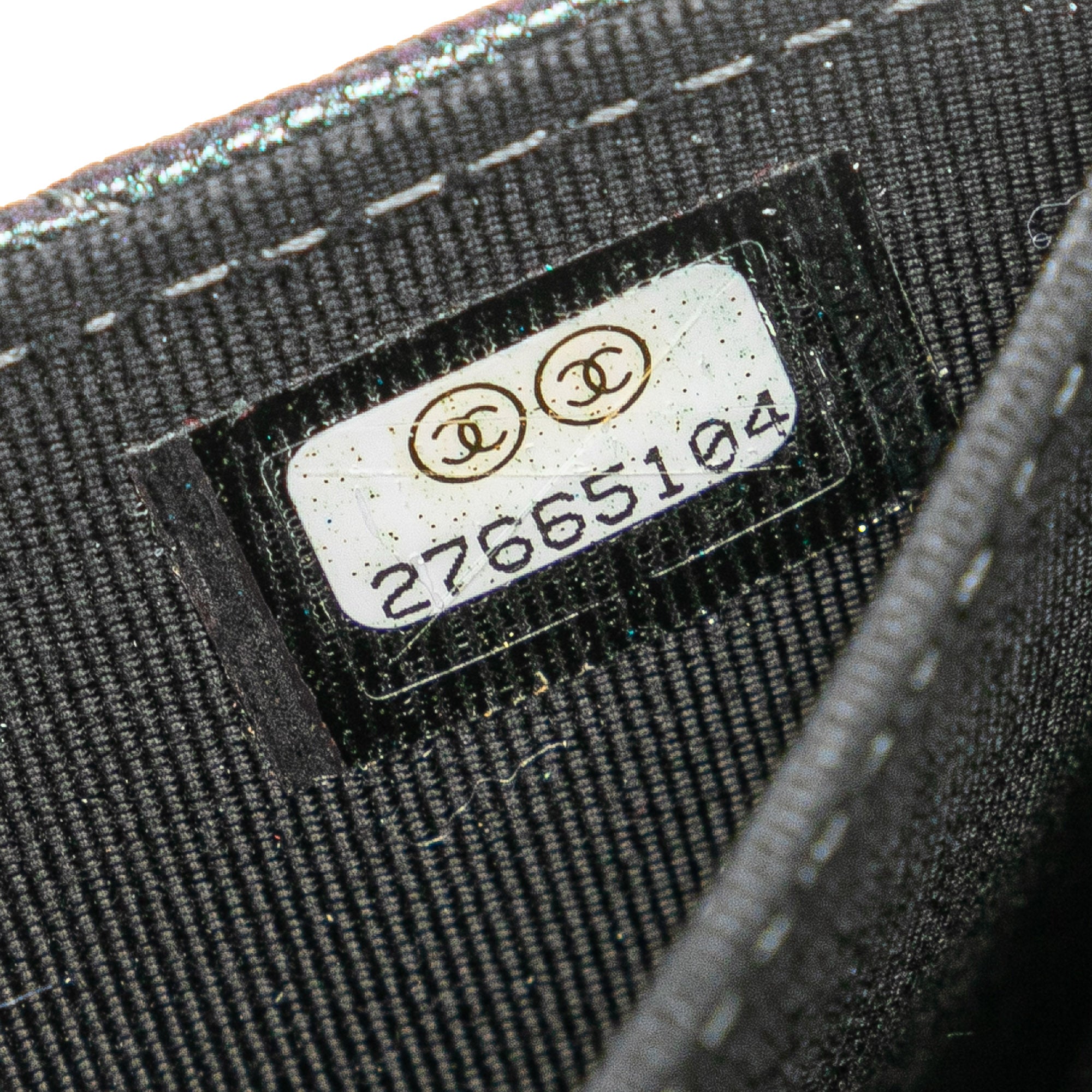 Small Iridescent Caviar Single Flap