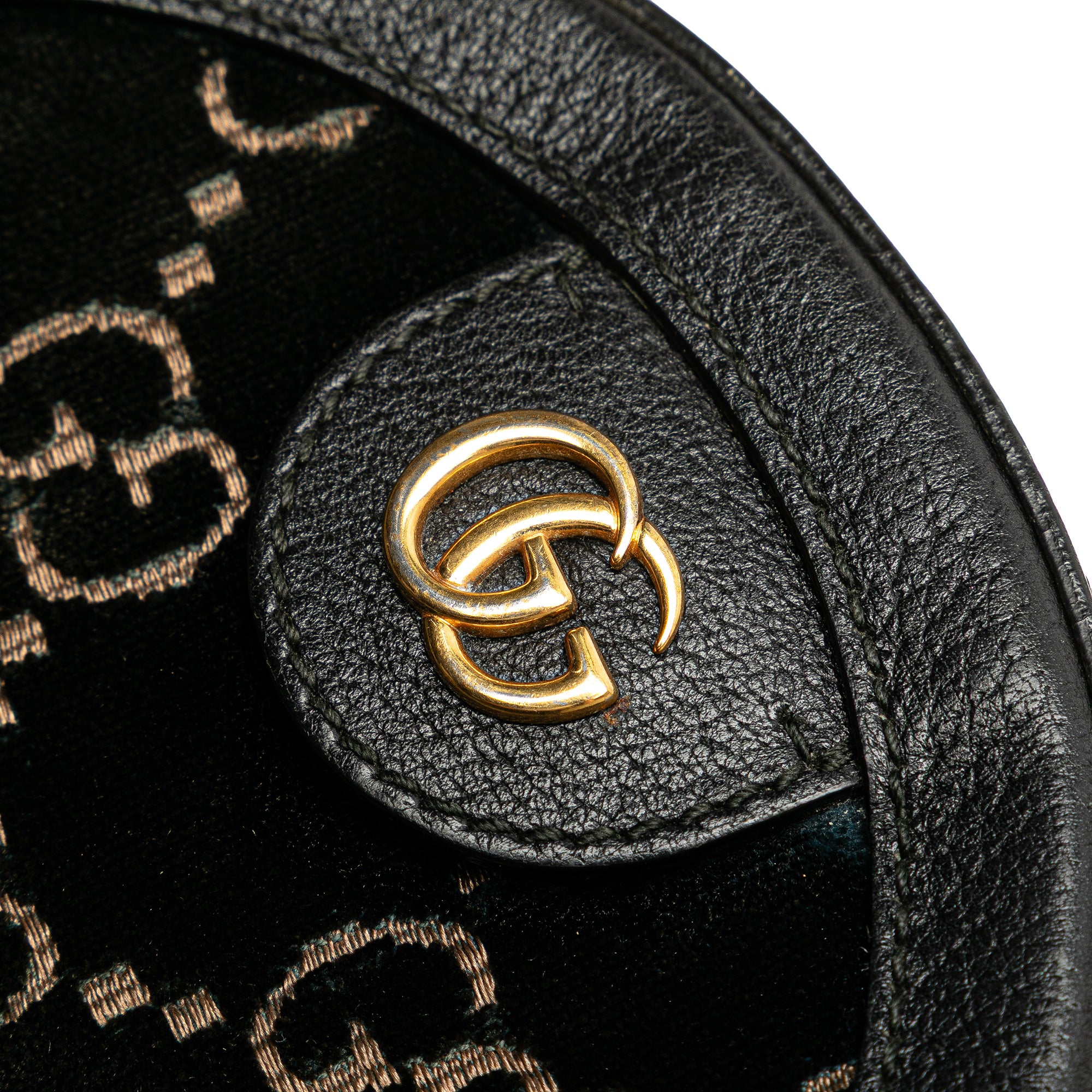 GG Marmont Velvet Round Crossbody