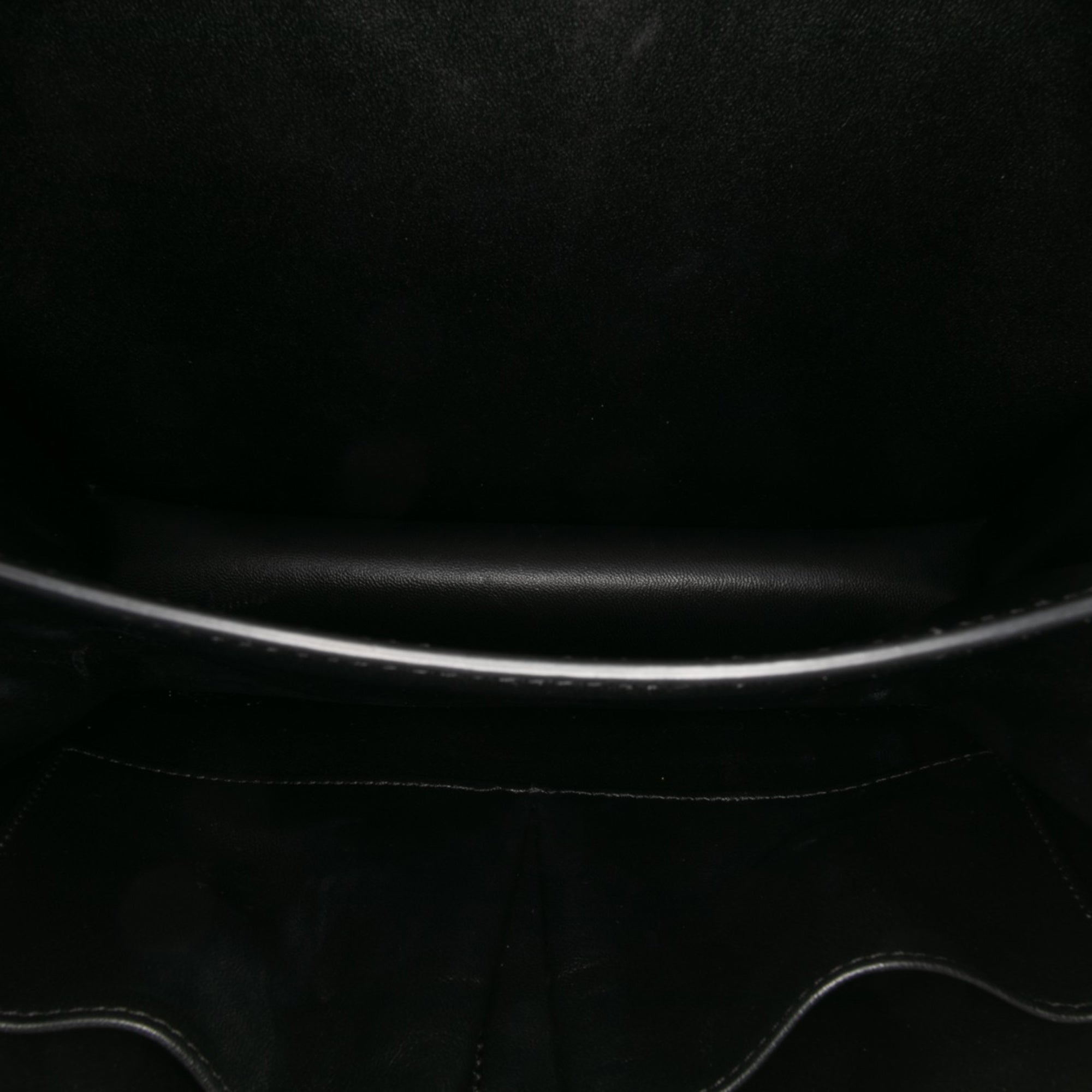 Medium Calfskin Classic Box