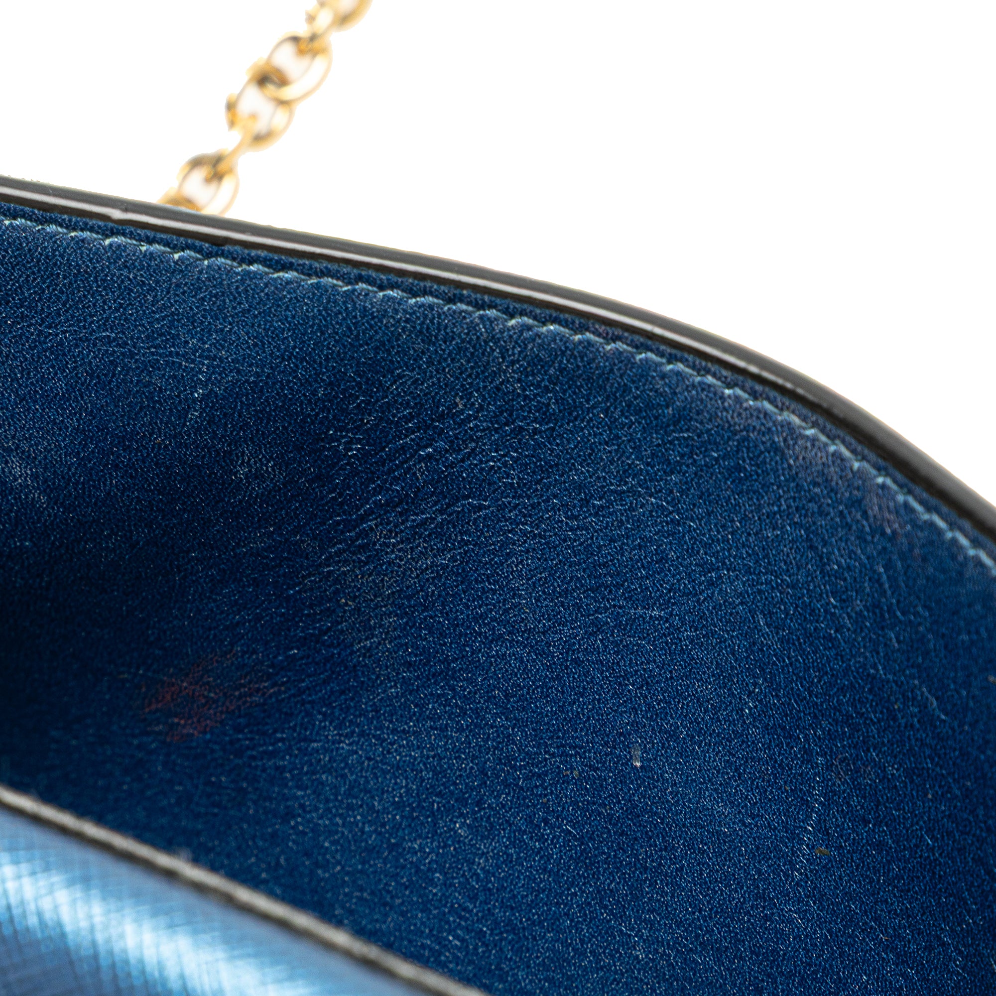 Saffiano Metal Oral Phone Wallet on Chain
