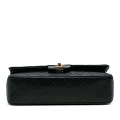 Medium Classic Caviar Double Flap