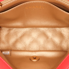 Mini Square Classic Lambskin Pearl Crush Single Flap