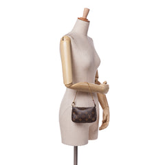Monogram Mini Pochette Accessoires