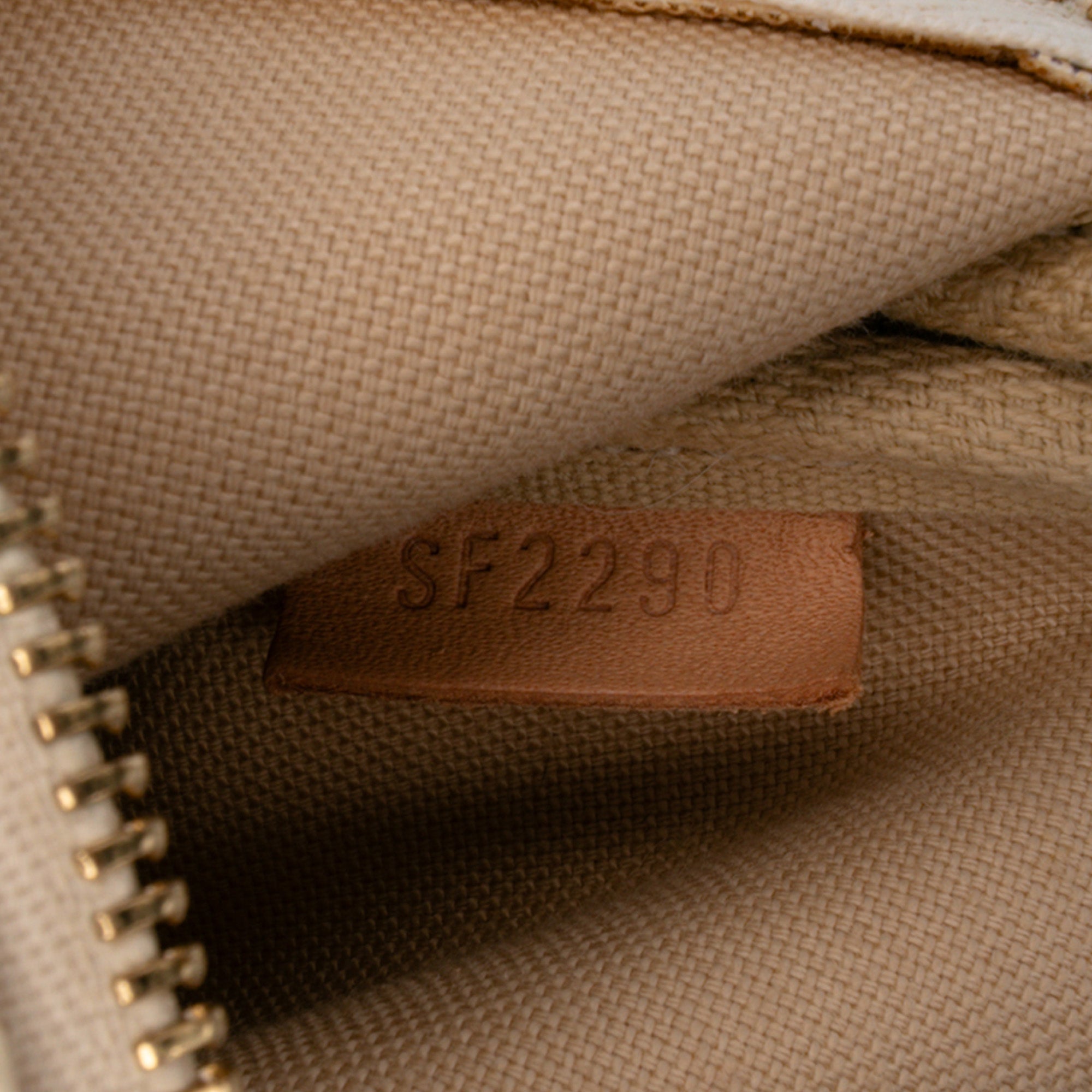 Damier Azur Mini Pochette Accessoires