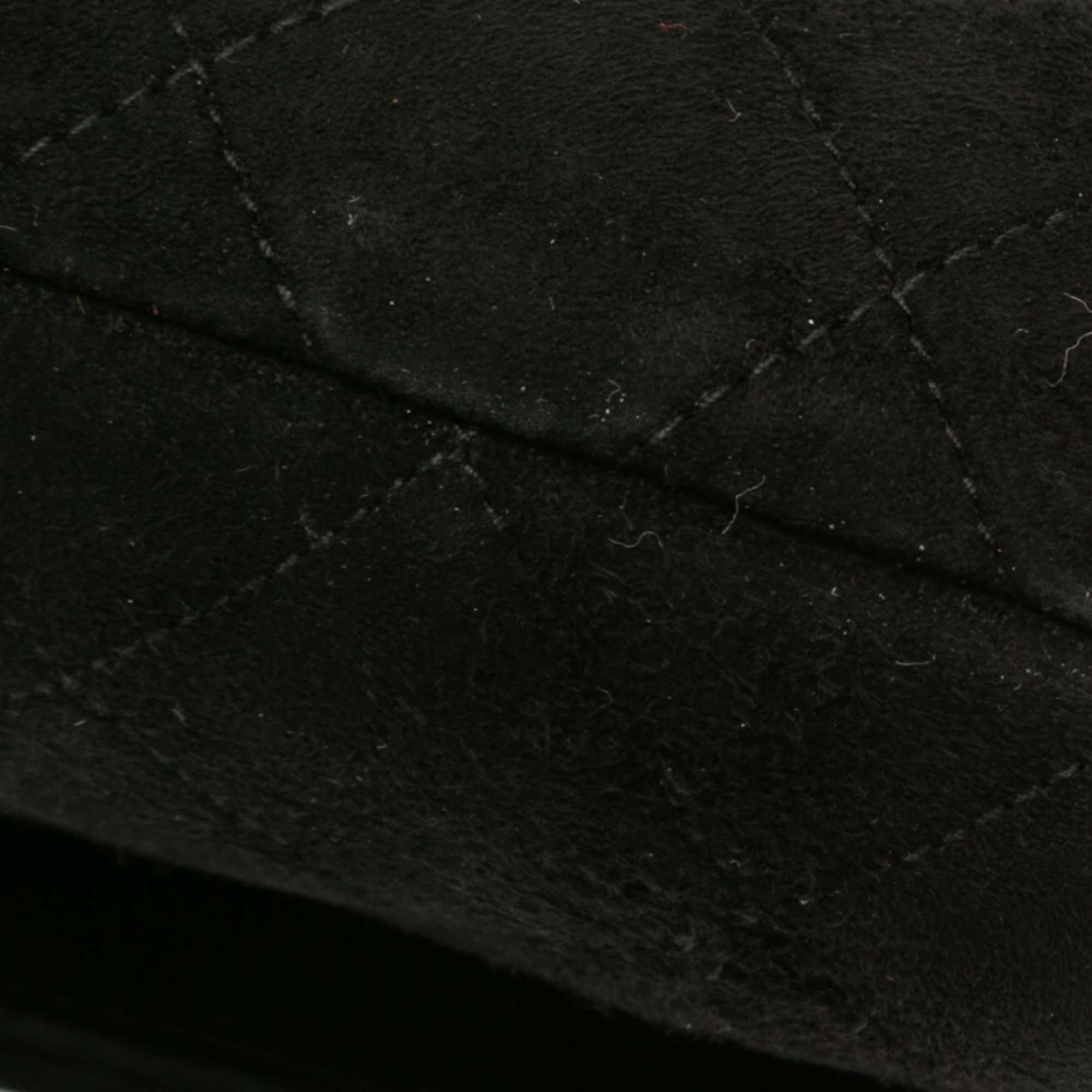 CC Quilted Velvet Flap