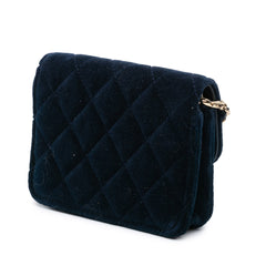 Mini Velvet Pearl Crush Clutch With Chain