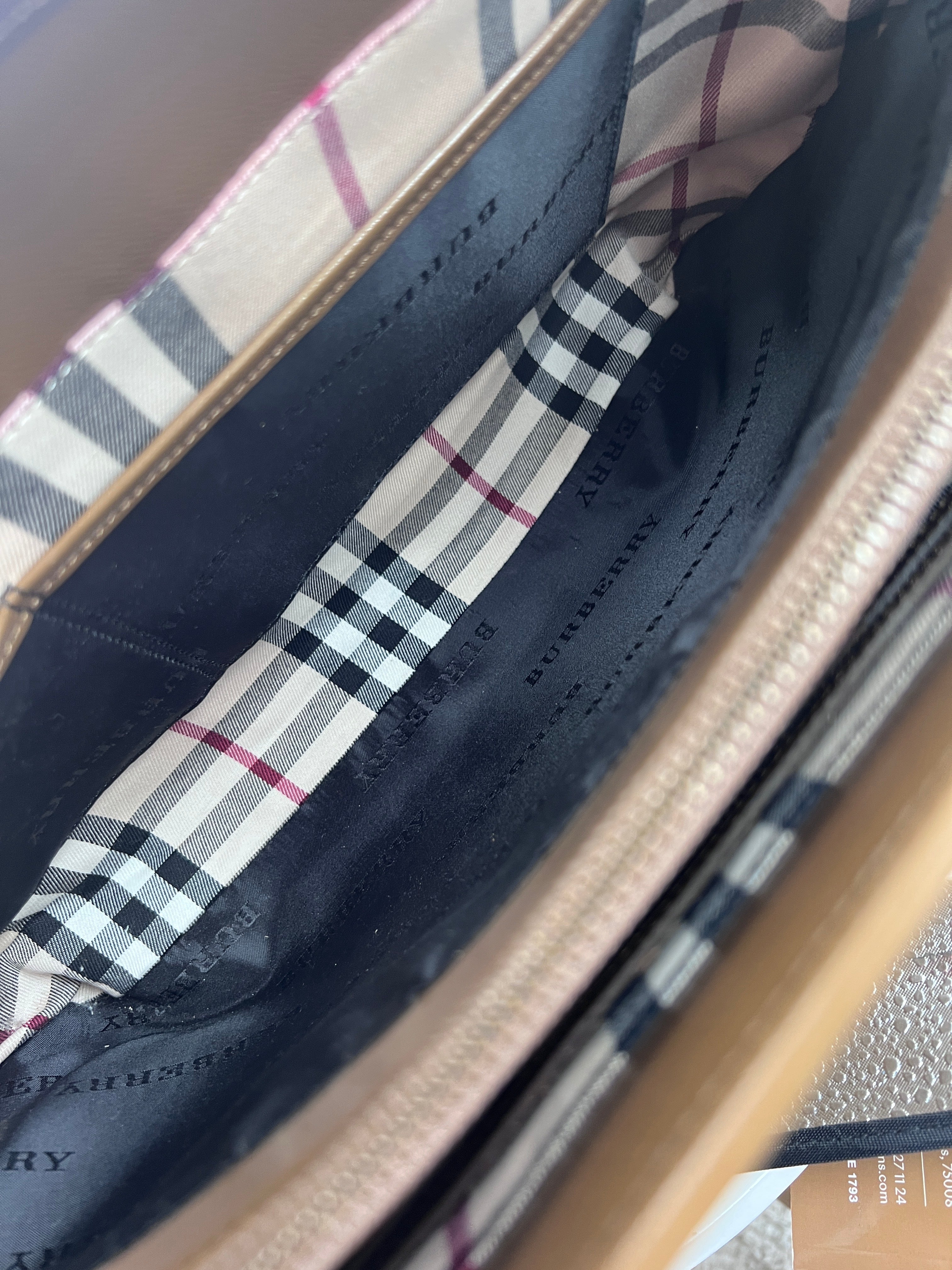Burberry Tote Leather