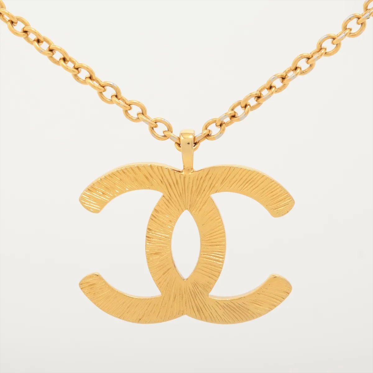 Chanel CC Flower Pendant Necklace Metal with Faux Pearls and Enamel