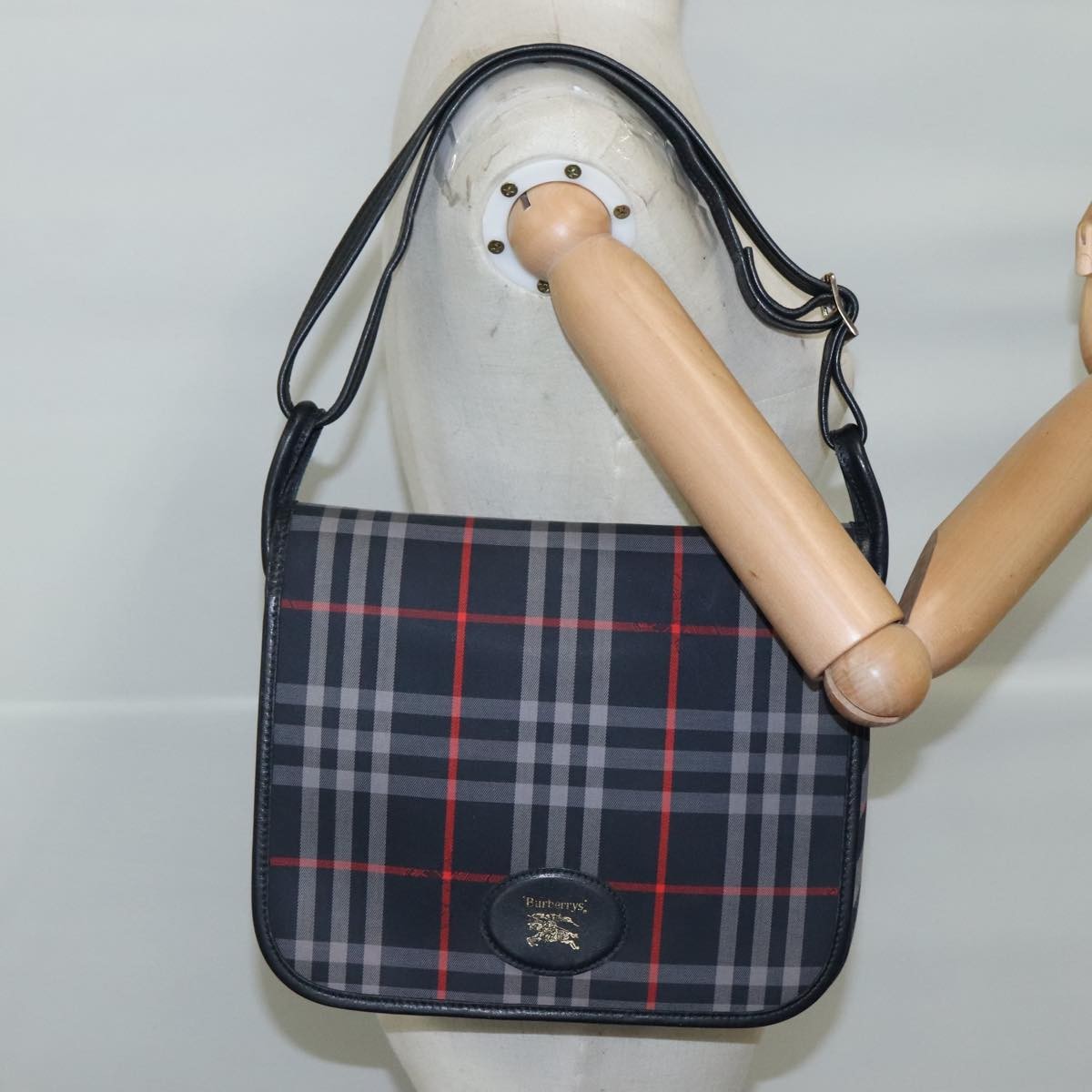 Burberry Nova Check Tote Leather