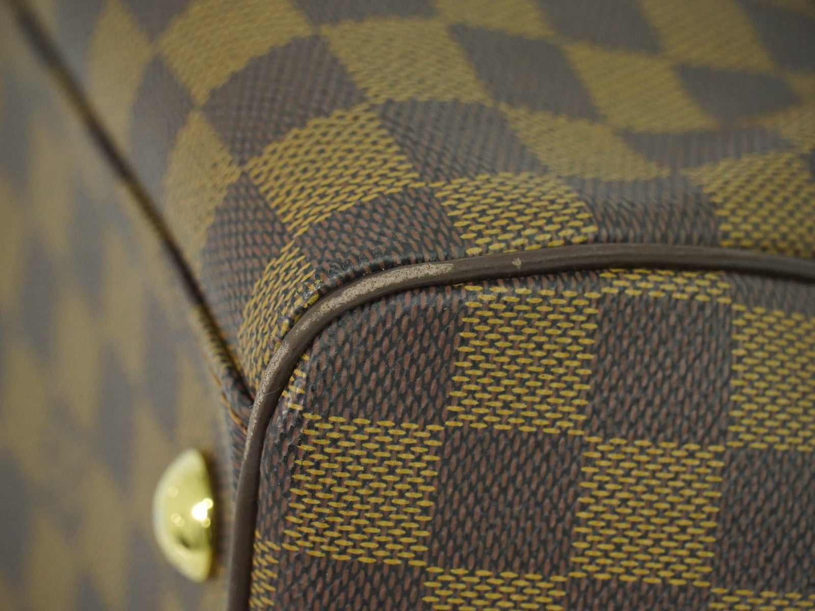 Louis Vuitton Trevi Handbag Damier