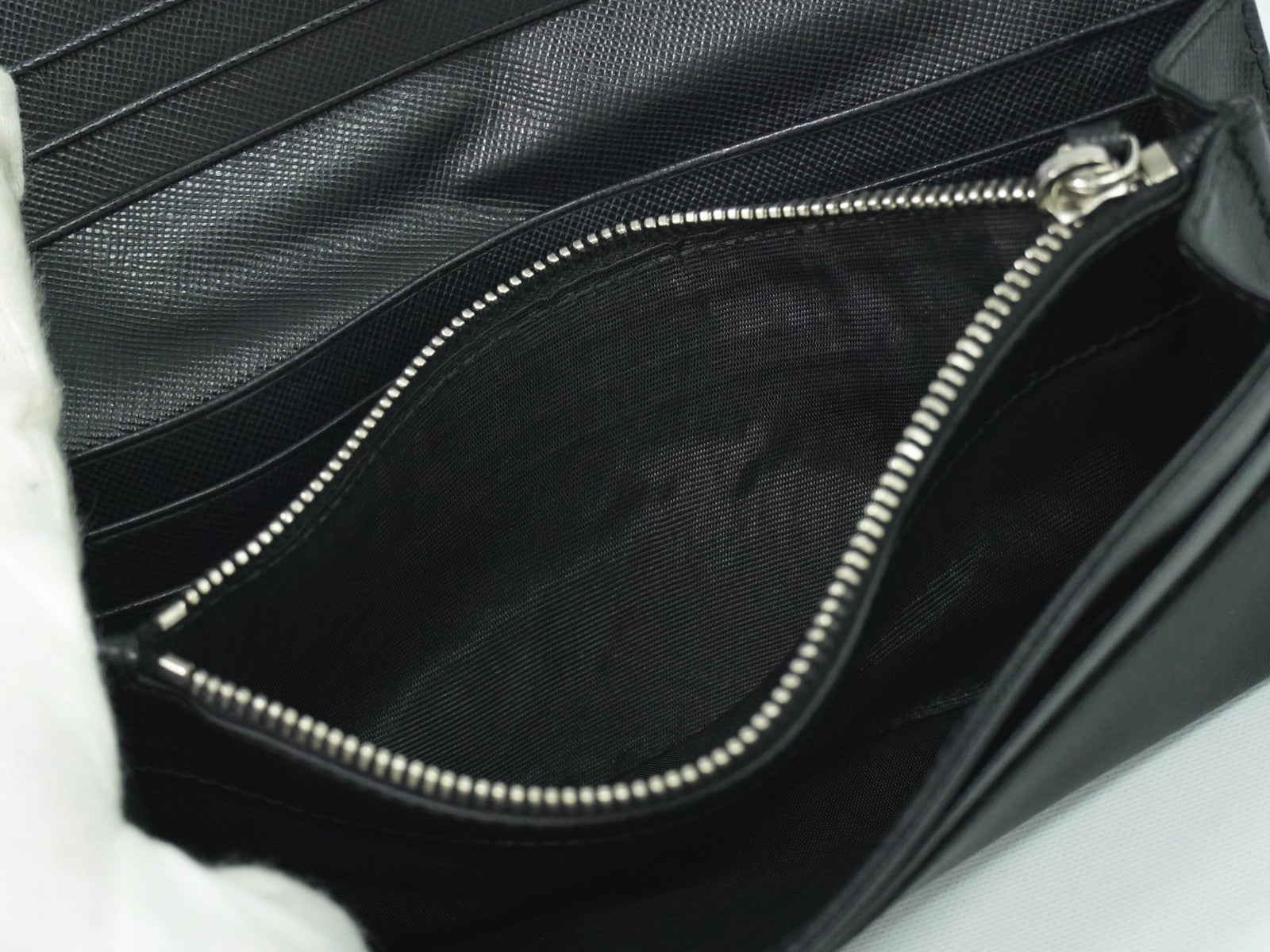 Prada Continental Wallet Tessuto