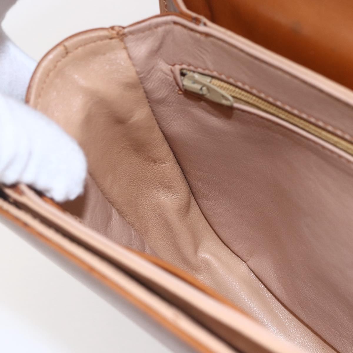 Gucci Vintage Handbag Leather