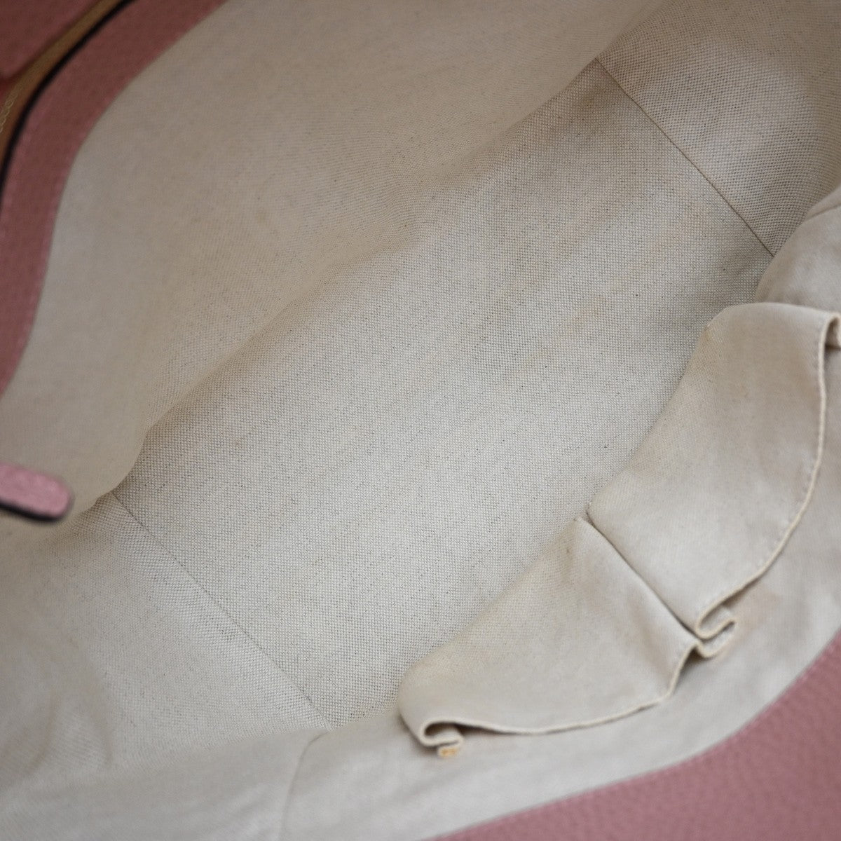 Gucci Swing Tote Leather