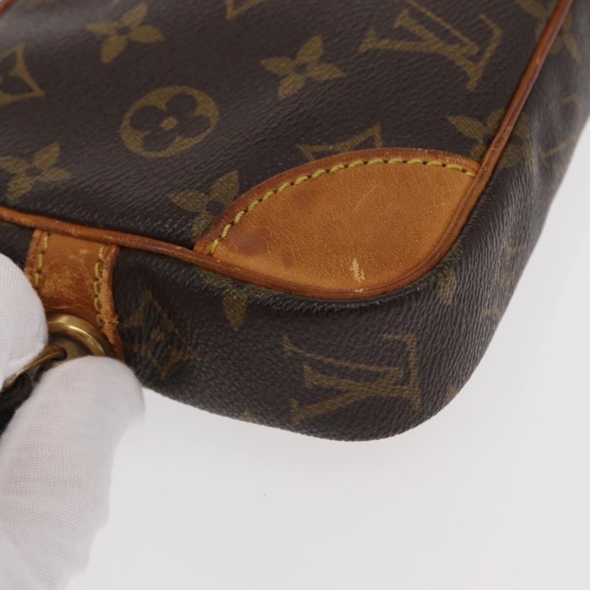 Louis Vuitton Marly Dragonne Clutch Monogram Canvas