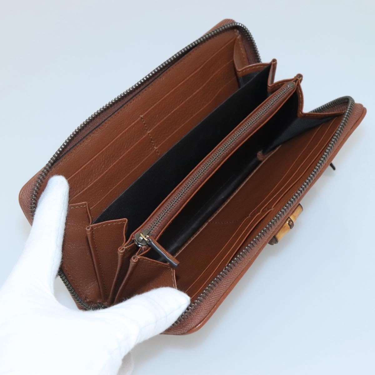 Gucci Diana Zip Around Wallet Leather