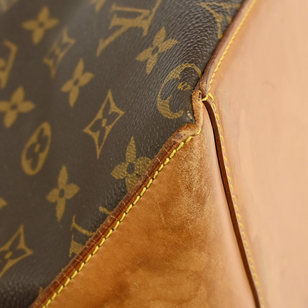 Louis Vuitton Cabas Mezzo Monogram Canvas