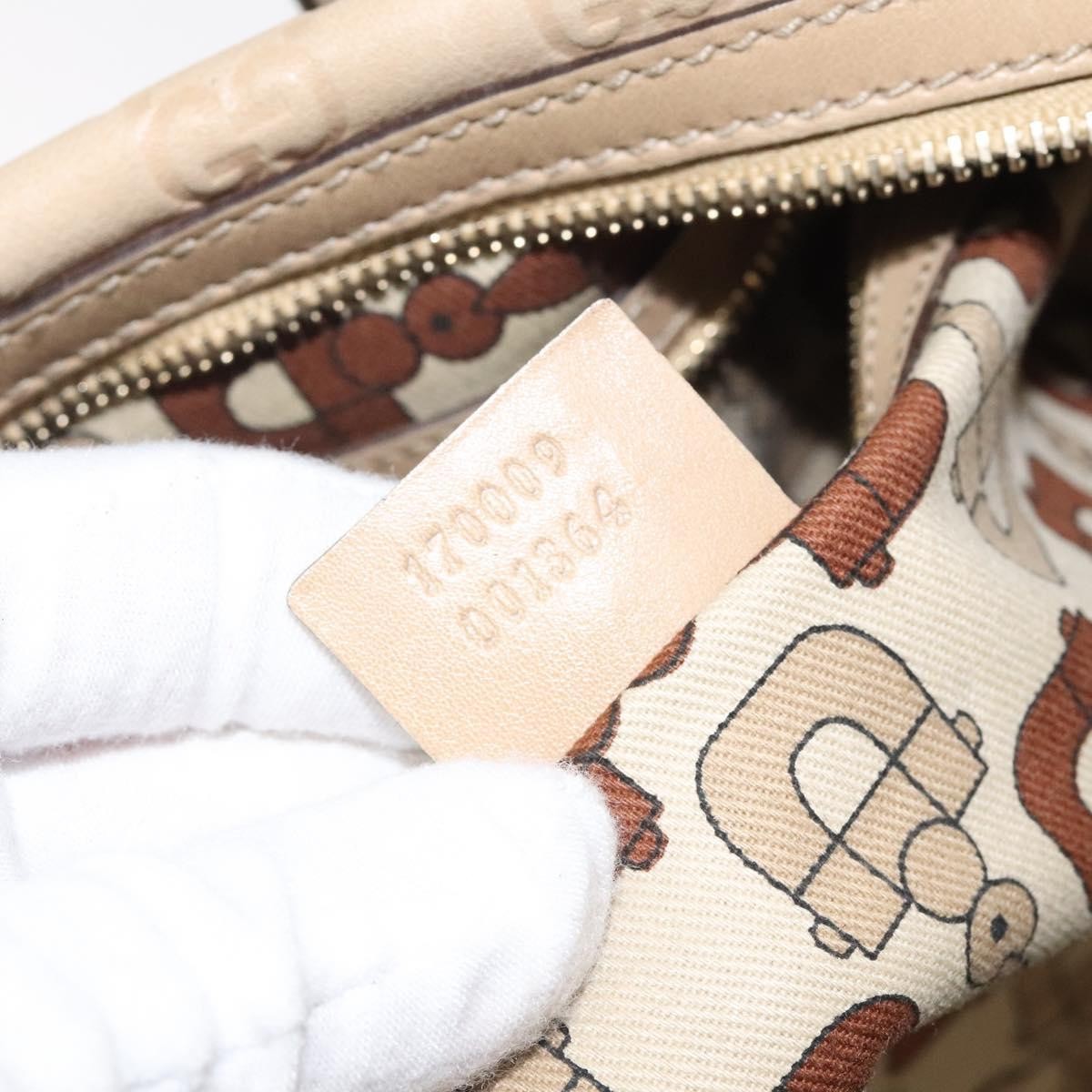 Gucci Vintage Interlocking G Shoulder Bag Leather