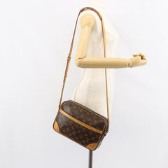 Louis Vuitton Trocadero Handbag Monogram Canvas