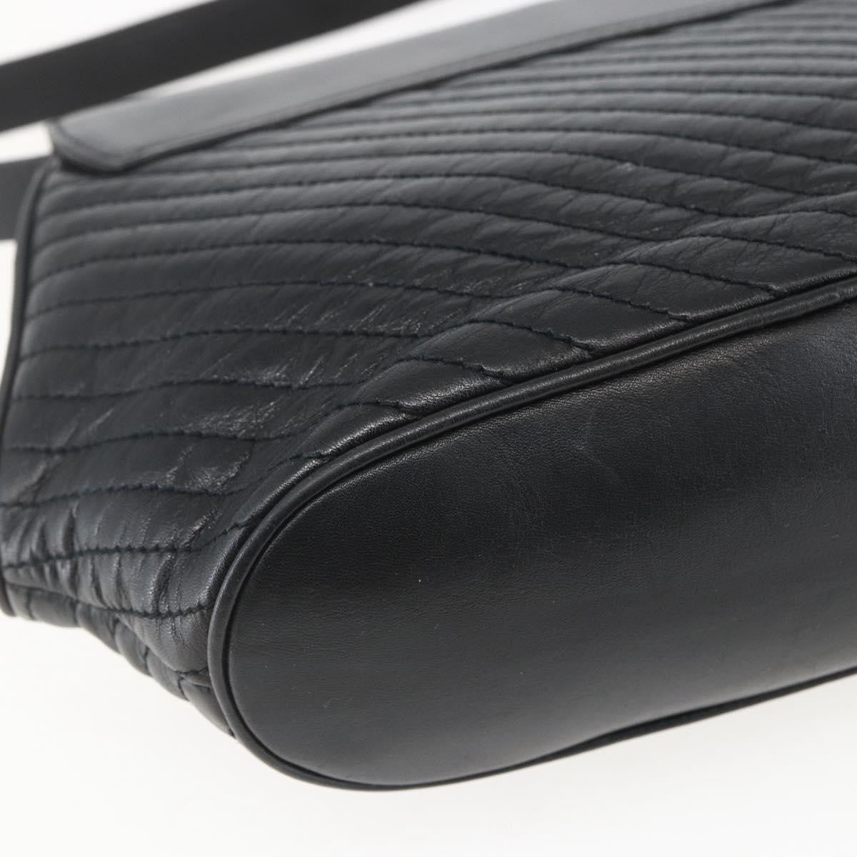 Celine Vintage Shoulder Bag Leather