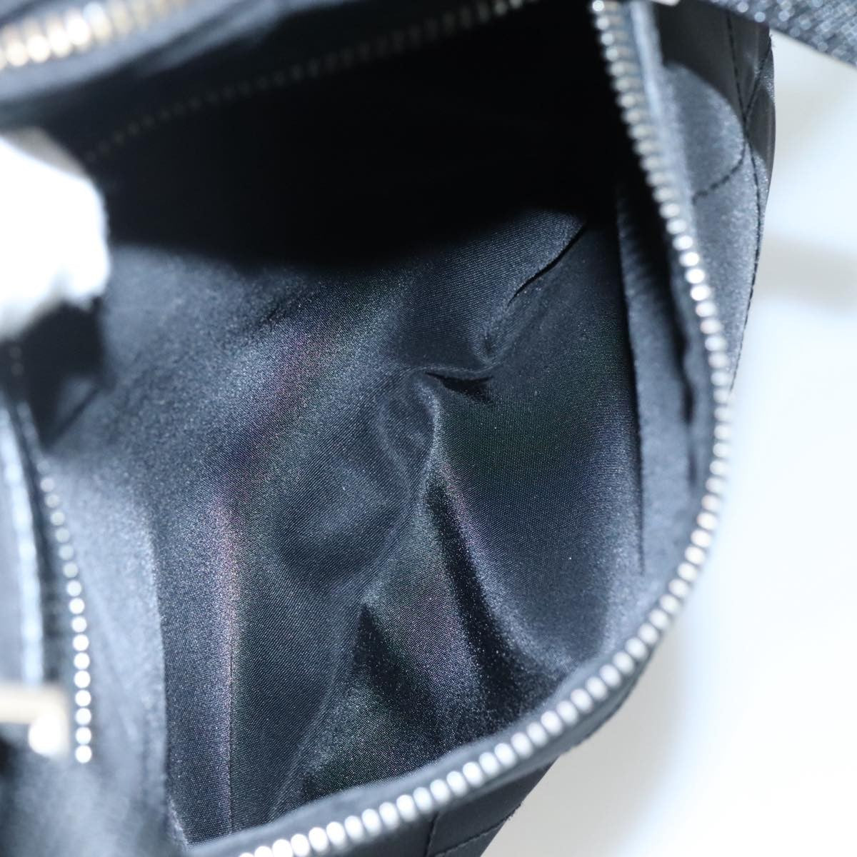 Prada Flat Messenger Bag Tessuto
