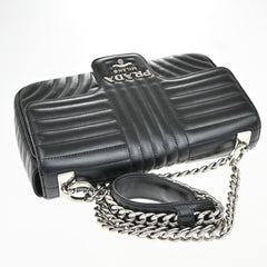 Prada Chain Flap Shoulder Bag Diagramme Quilted Leather