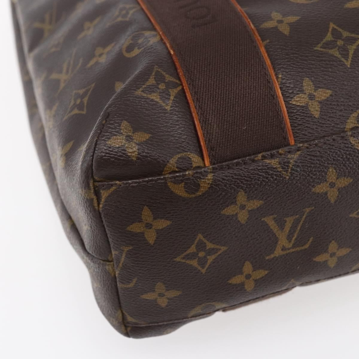 Louis Vuitton Cabas Beaubourg Monogram Canvas