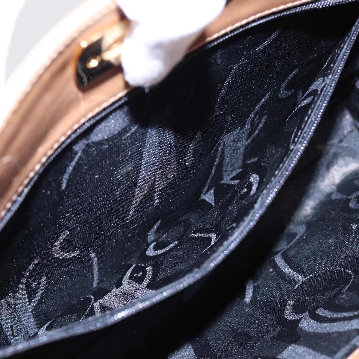 Salvatore Ferragamo Vintage Gancini Chain Shoulder Bag Leather