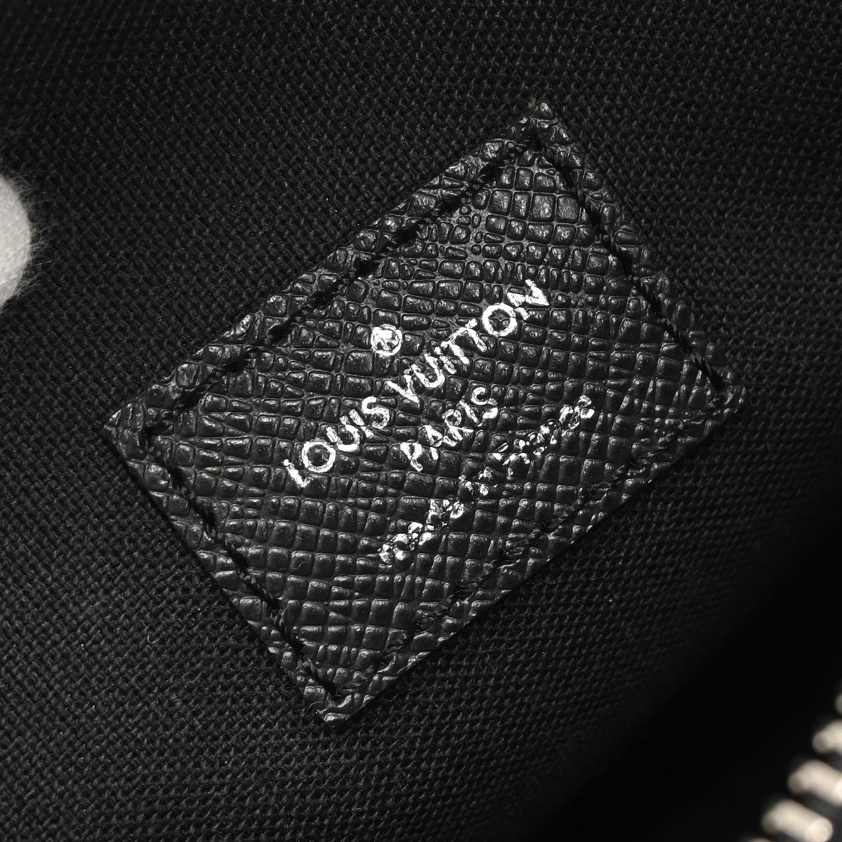 Louis Vuitton Dimitri Messenger Bag Taiga Leather