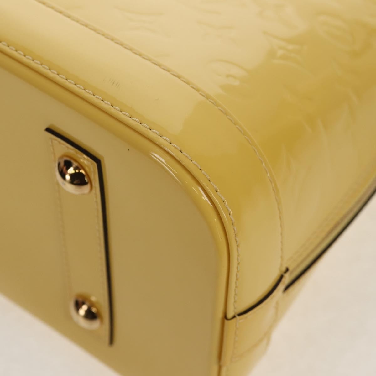 Louis Vuitton Alma Handbag Monogram Vernis