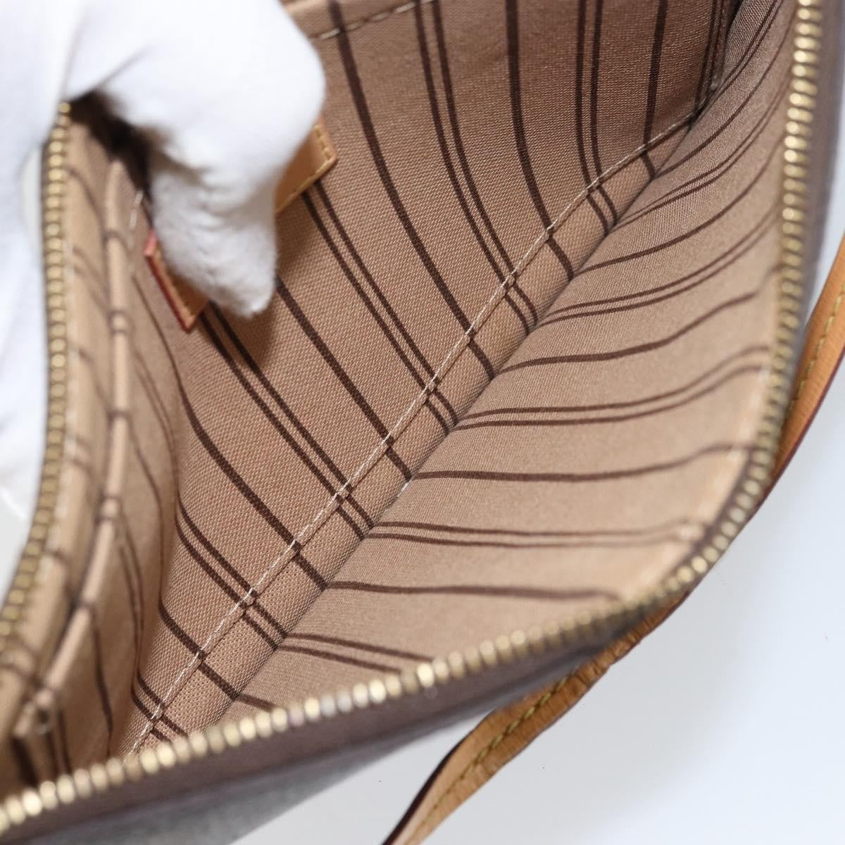 Louis Vuitton Neverfull Pochette Monogram Canvas