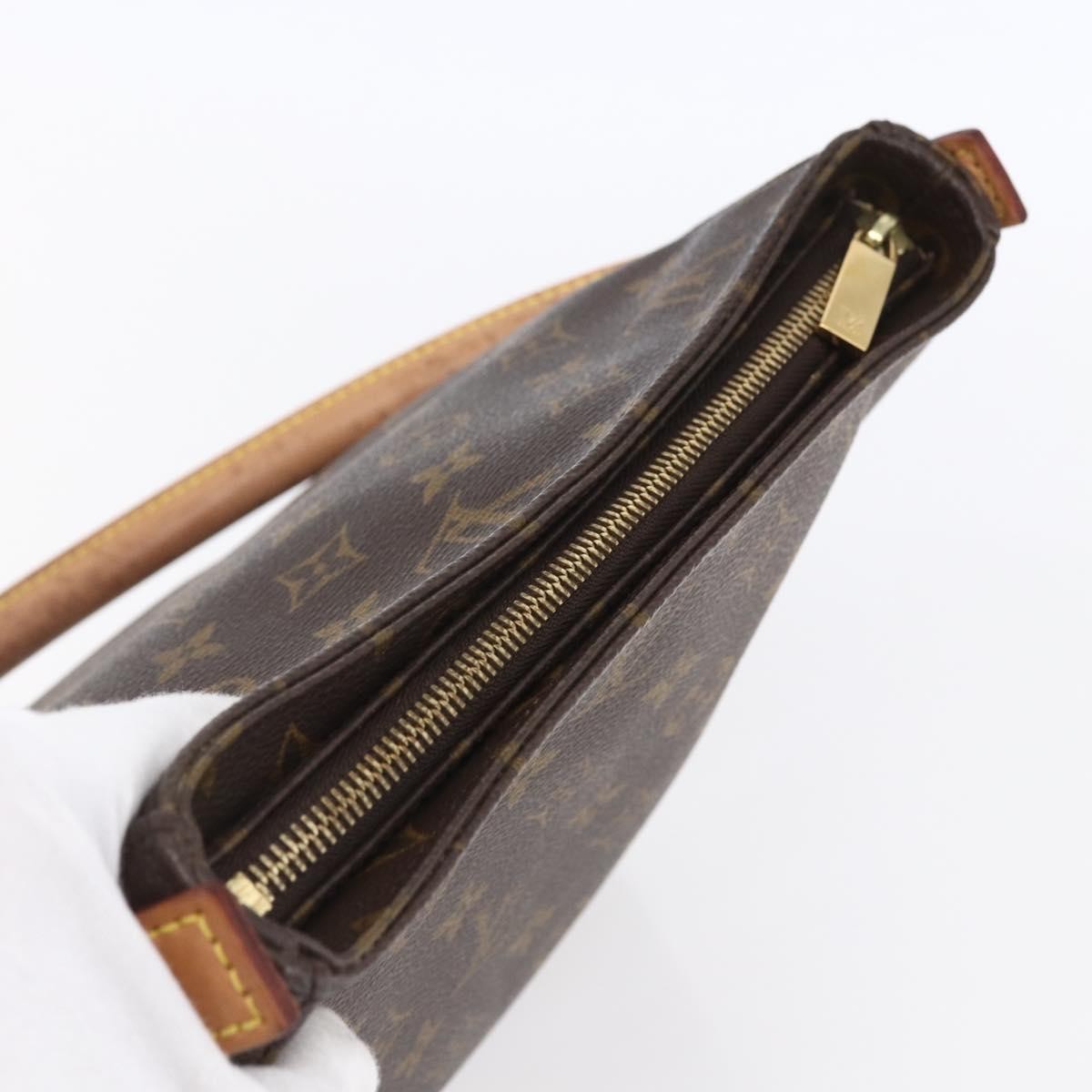 Louis Vuitton Looping Handbag Monogram Canvas