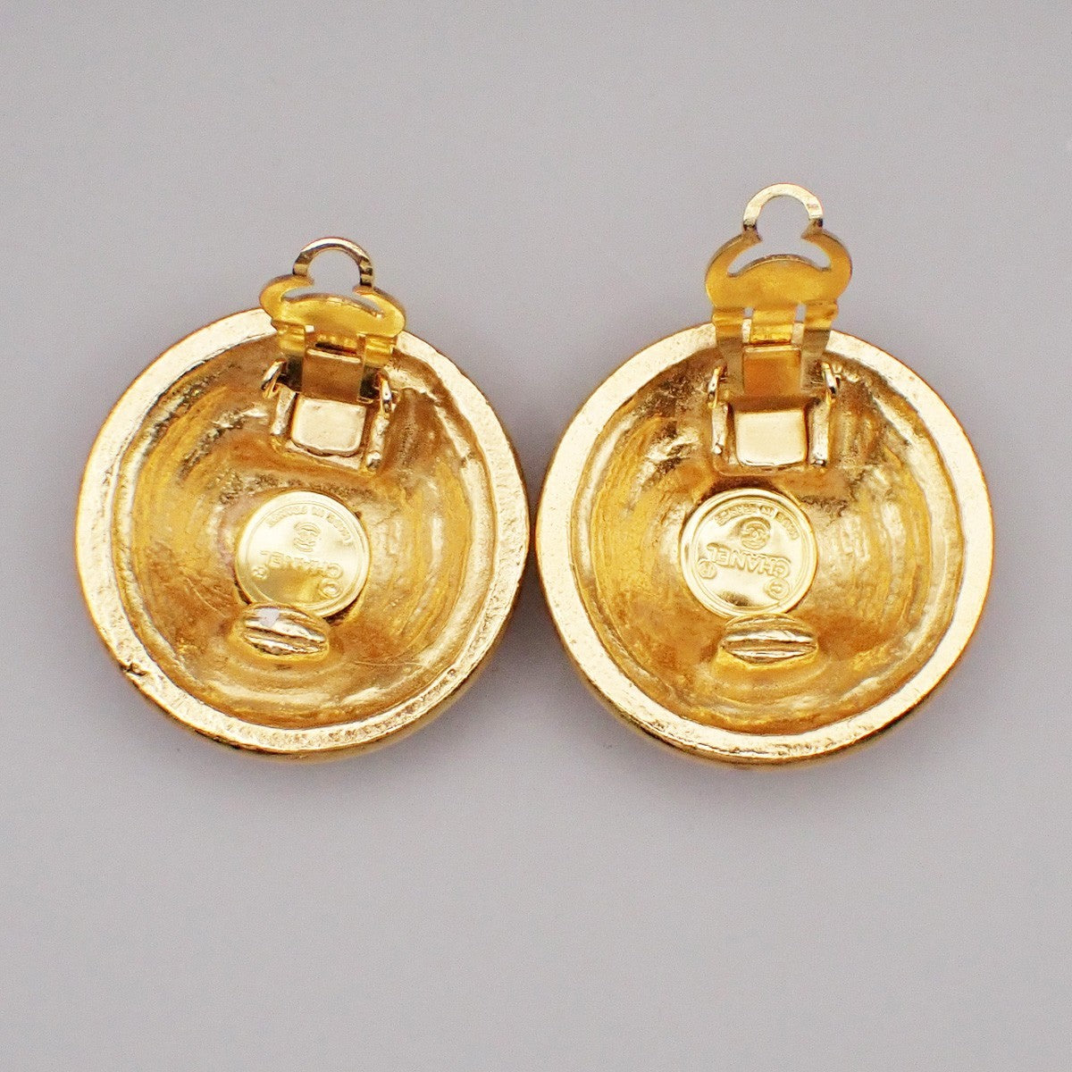 Chanel Vintage CC Round Button Clip-On Earrings Metal