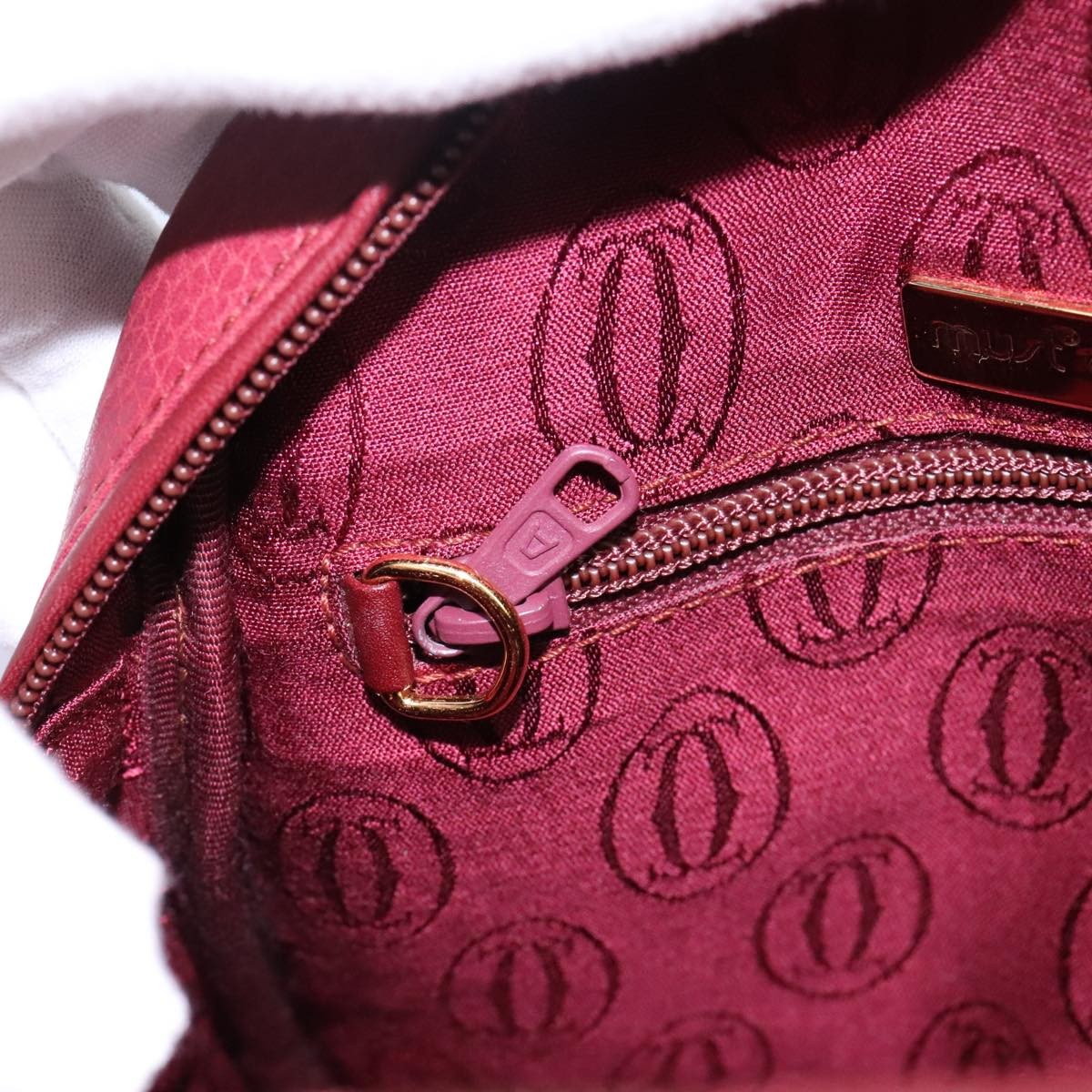 cartier Must de Cartier Shoulder Bag Leather