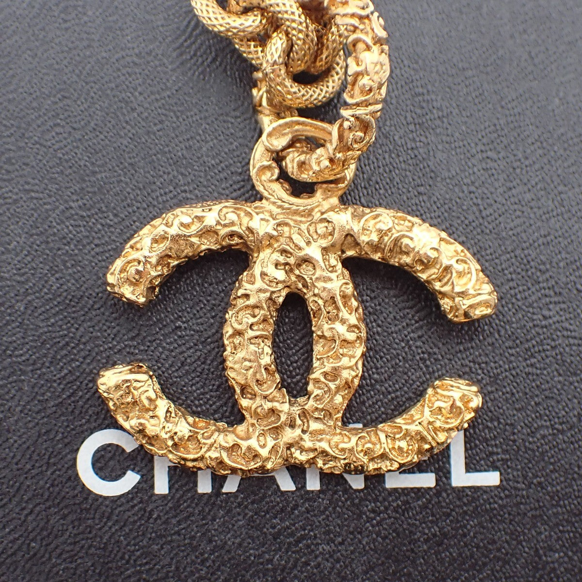 Chanel Vintage CC Pendent Necklace Plated Metal