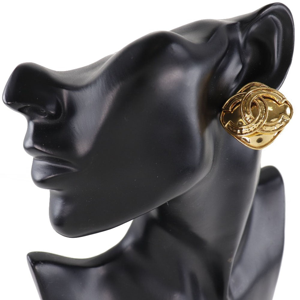 Chanel Vintage CC Clip-On Earrings Metal