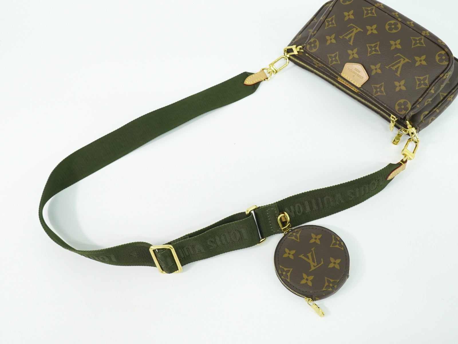 Louis Vuitton Multi Pochette Accessoires Monogram Canvas