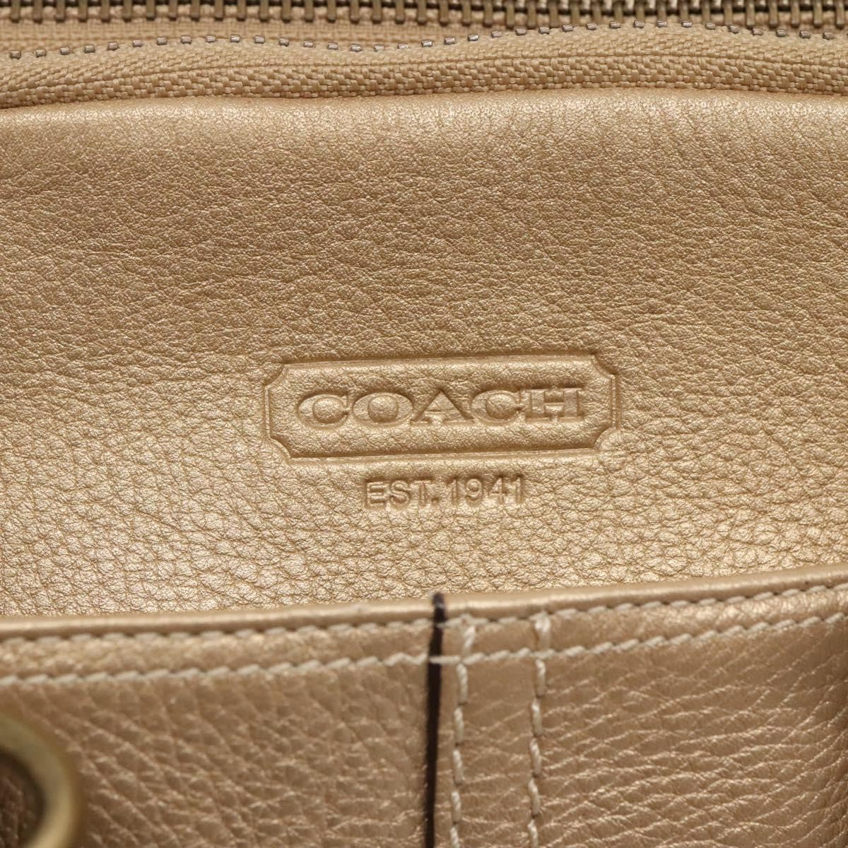 Coach Shoulder bag Leather