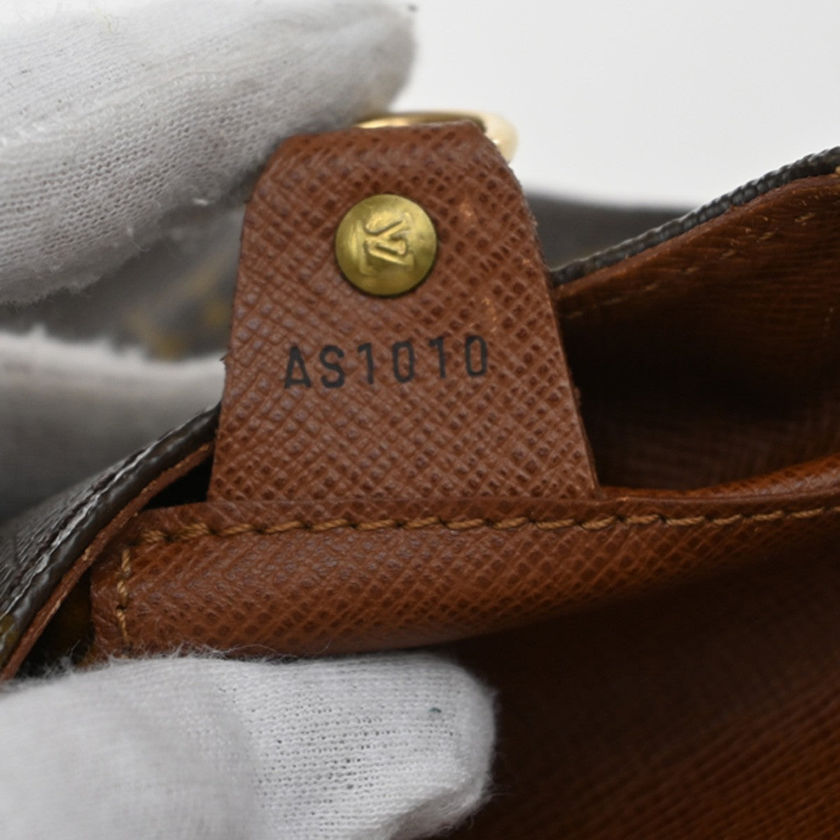 Louis Vuitton Musette Handbag Monogram Canvas