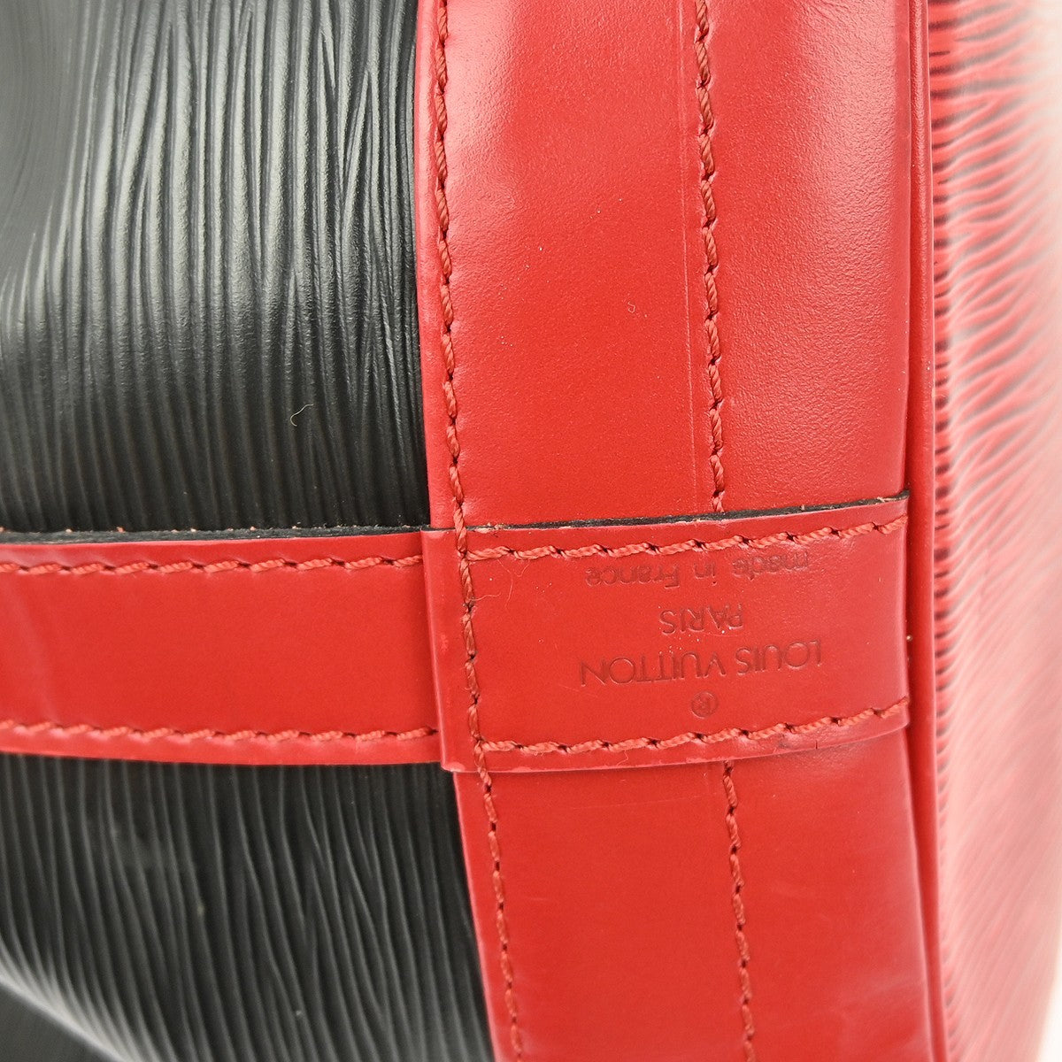 Louis Vuitton Bicolor Noe Handbag Epi Leather