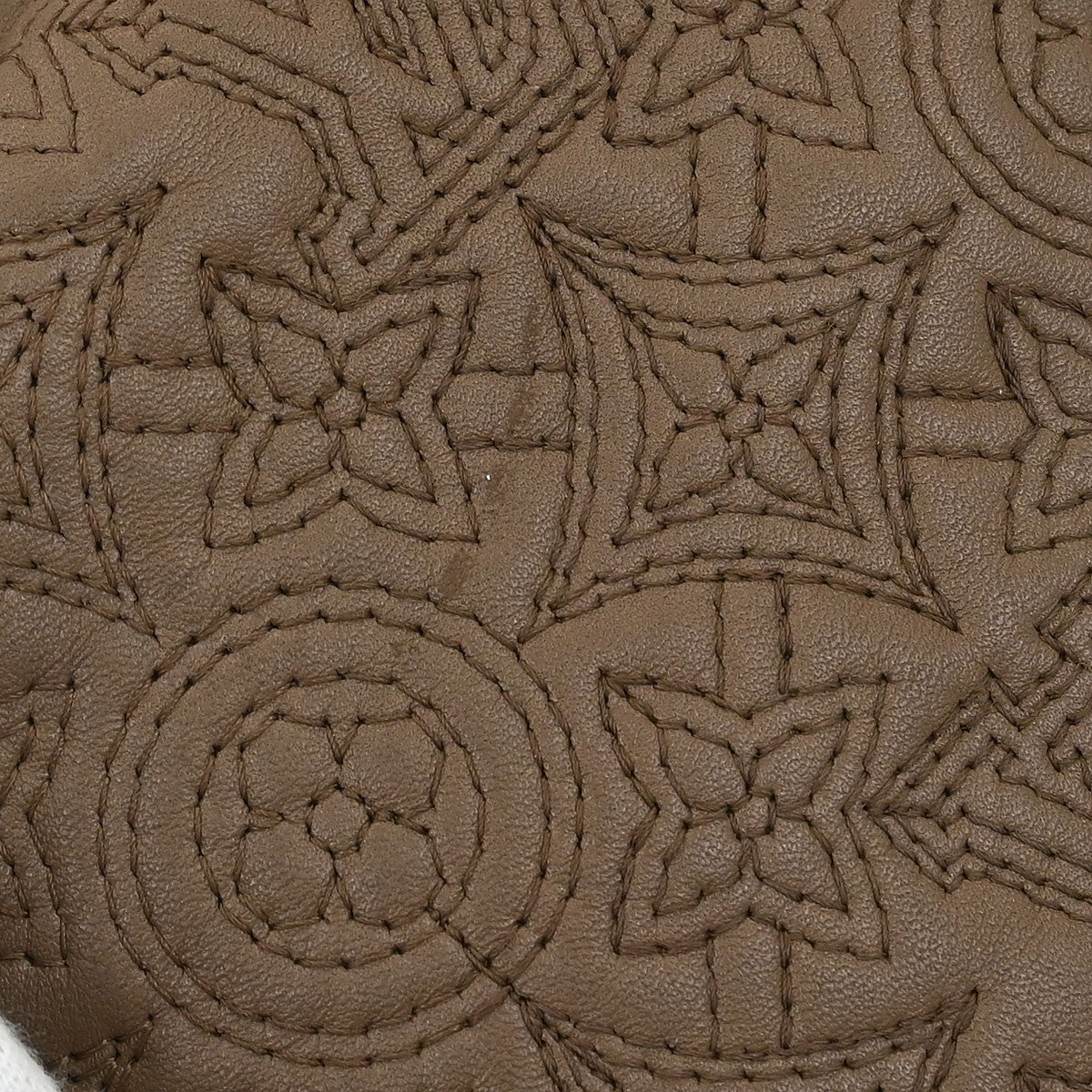 Louis Vuitton Antheia Lilia Handbag Leather