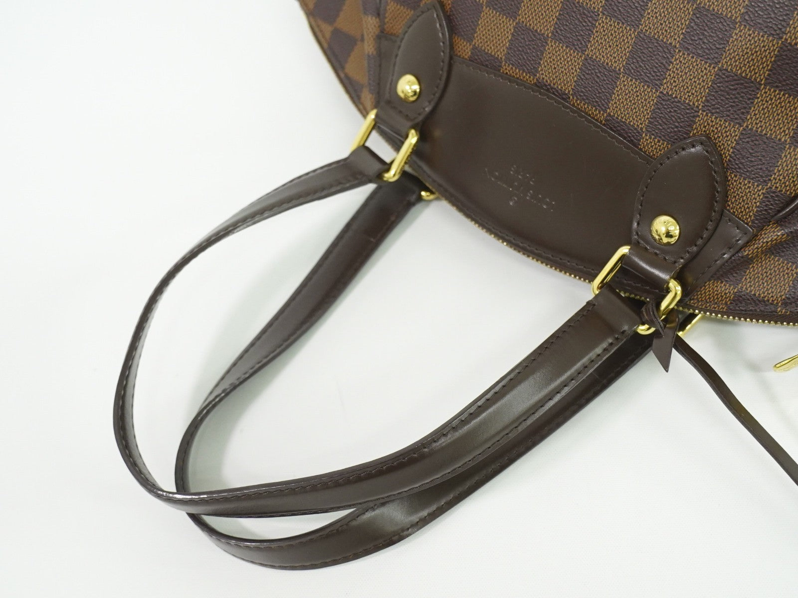 Louis Vuitton Verona Handbag Damier
