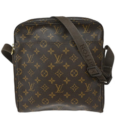 Louis Vuitton Trotteur Beaubourg Handbag Monogram Canvas