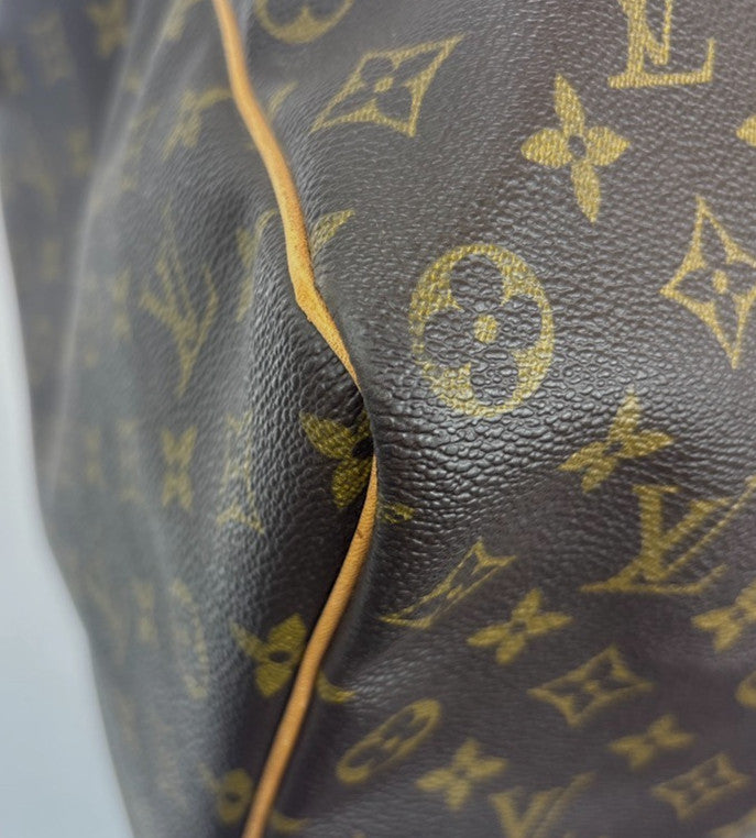 Louis Vuitton Keepall Bag Monogram Canvas